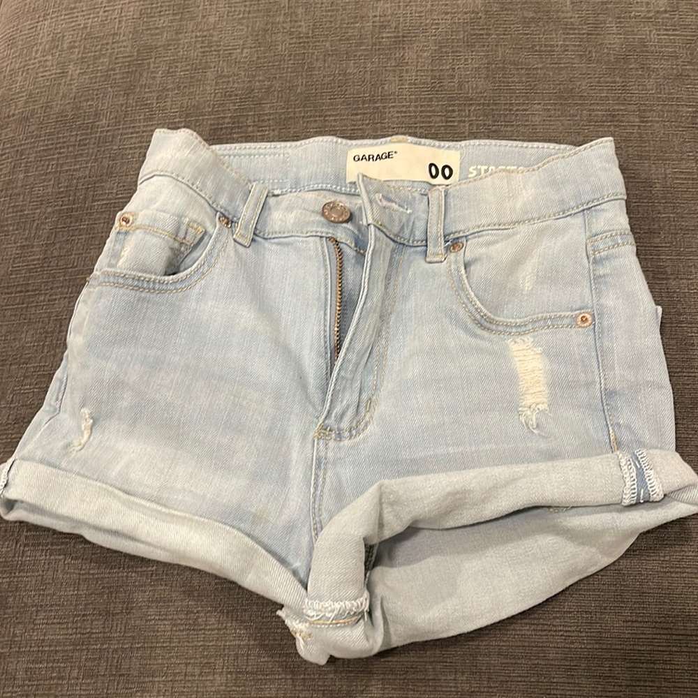 Retro high waisted shorts GARAGE